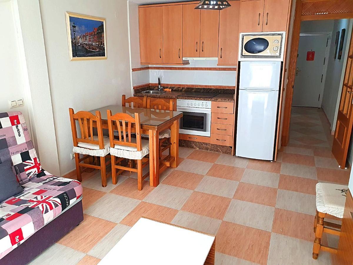 Apartamento Un Dormitorio En Benidorm Eksteriør billede